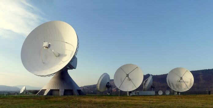 Konwerter i antena satelitarna